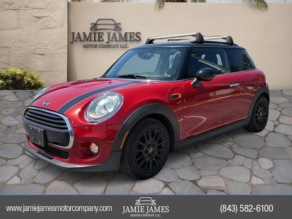 2017 MINI Cooper -'s photo