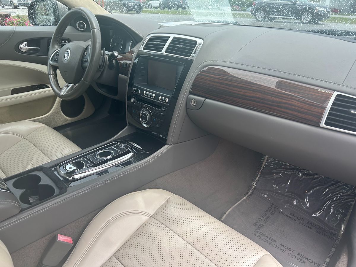 2012 Jaguar XK Base - Photo 25