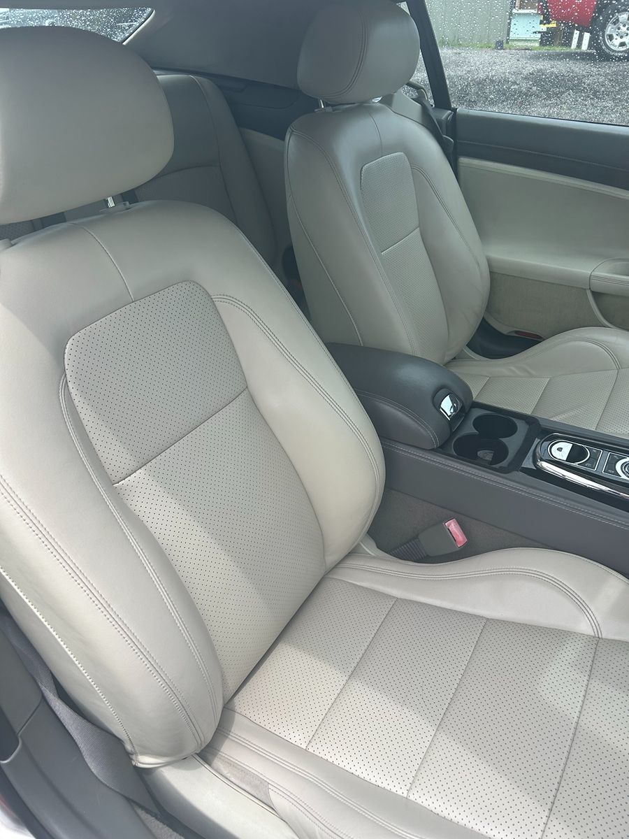 2012 Jaguar XK Base - Photo 26