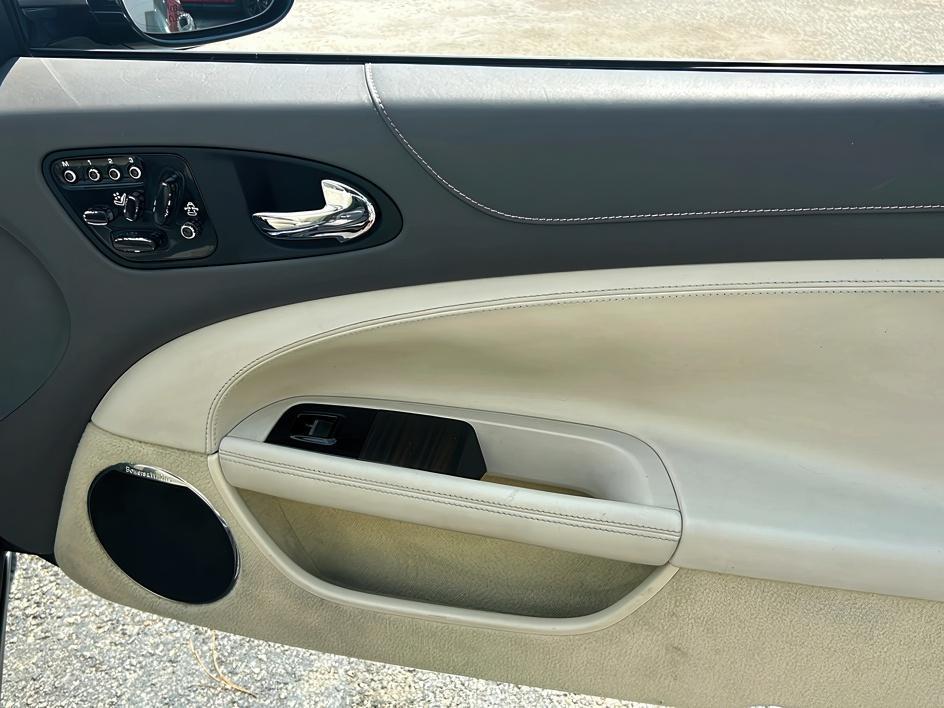 2012 Jaguar XK Base - Photo 16