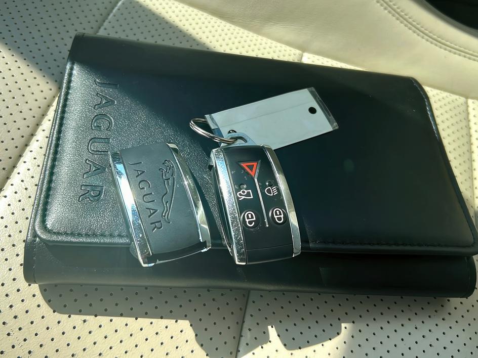 2012 Jaguar XK Base - Photo 19