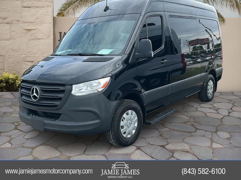2019 Mercedes-Benz Sprinter Passenger Van 2500 High Roof V6 144" RWD