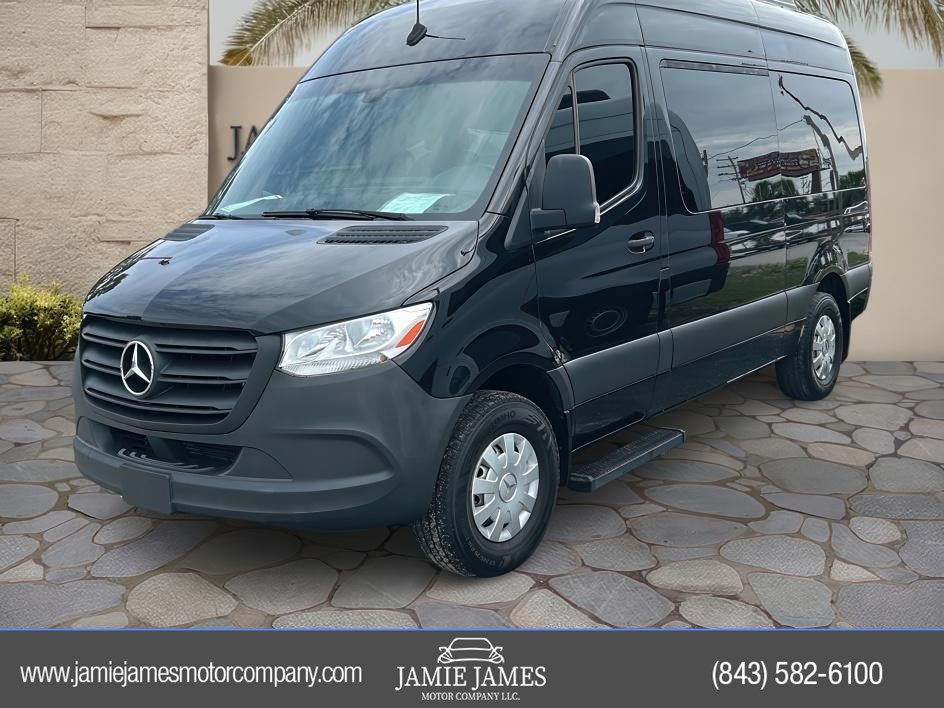 2019 Mercedes-Benz Sprinter Passenger Van 2500 High Roof V6 144" RWD