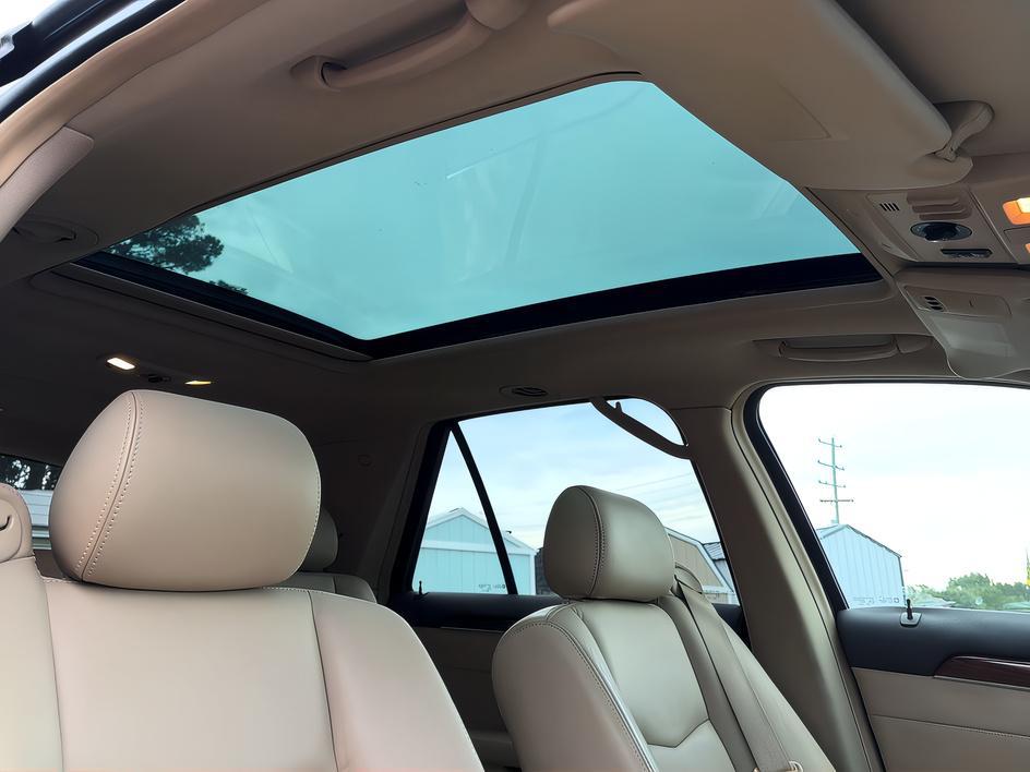 2008 Cadillac SRX Base - Photo 26