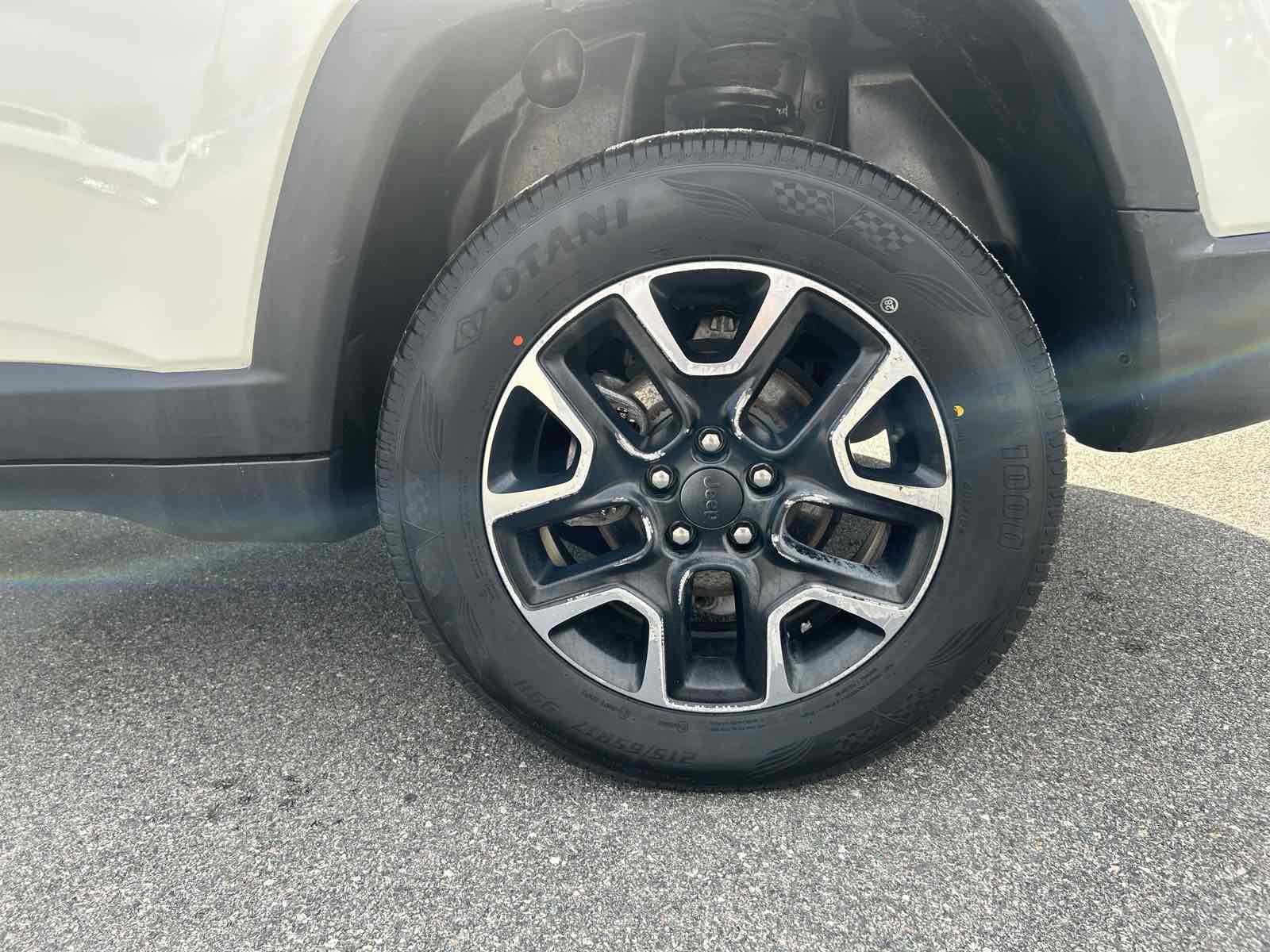 2019 Jeep Compass Trailhawk photo 25