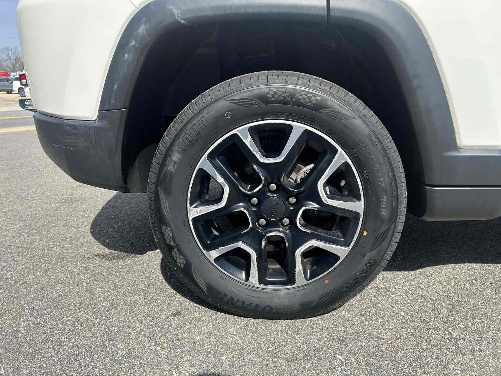 2019 Jeep Compass Trailhawk photo 26