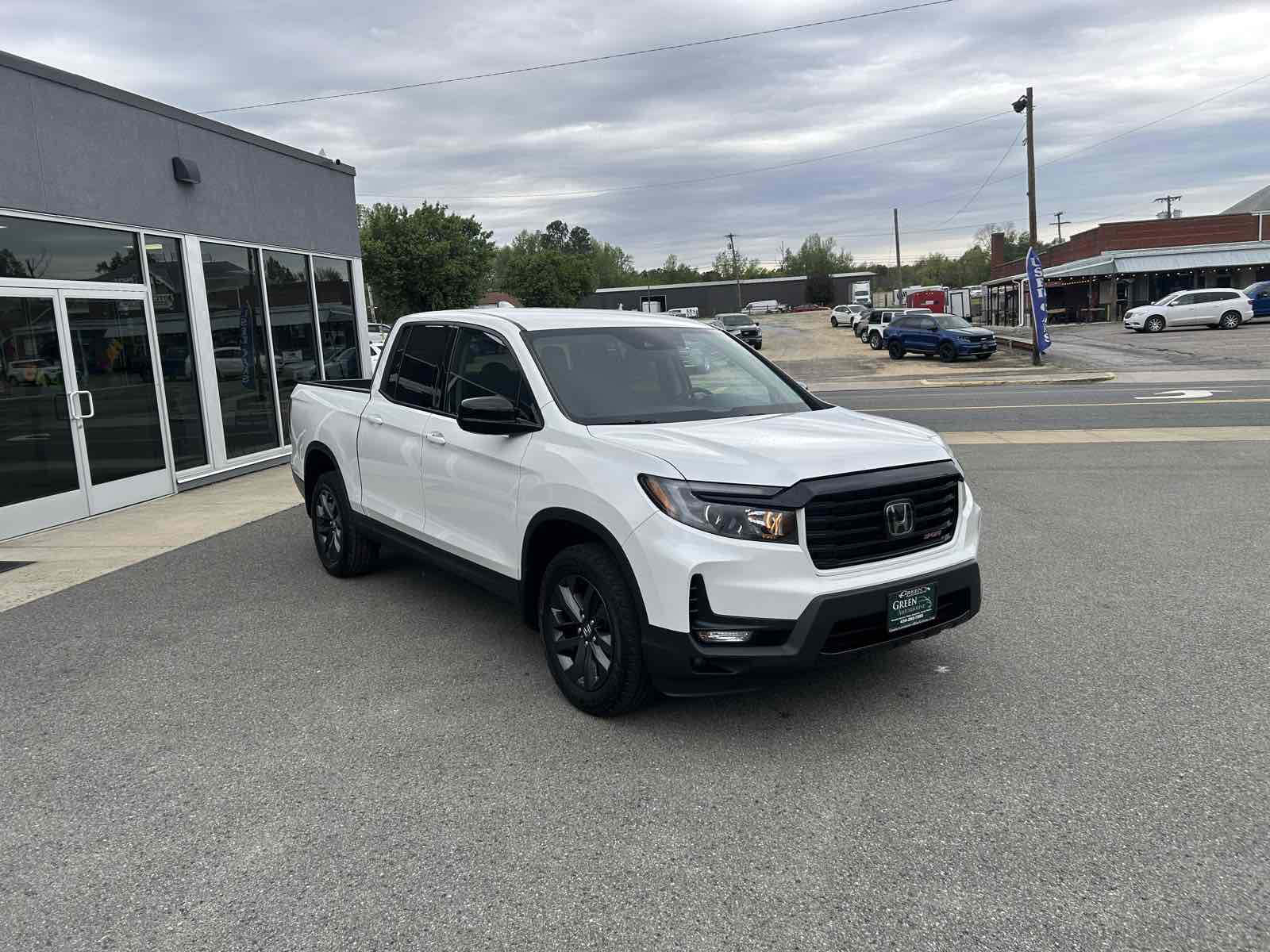 2021 Honda Ridgeline Sport photo 6