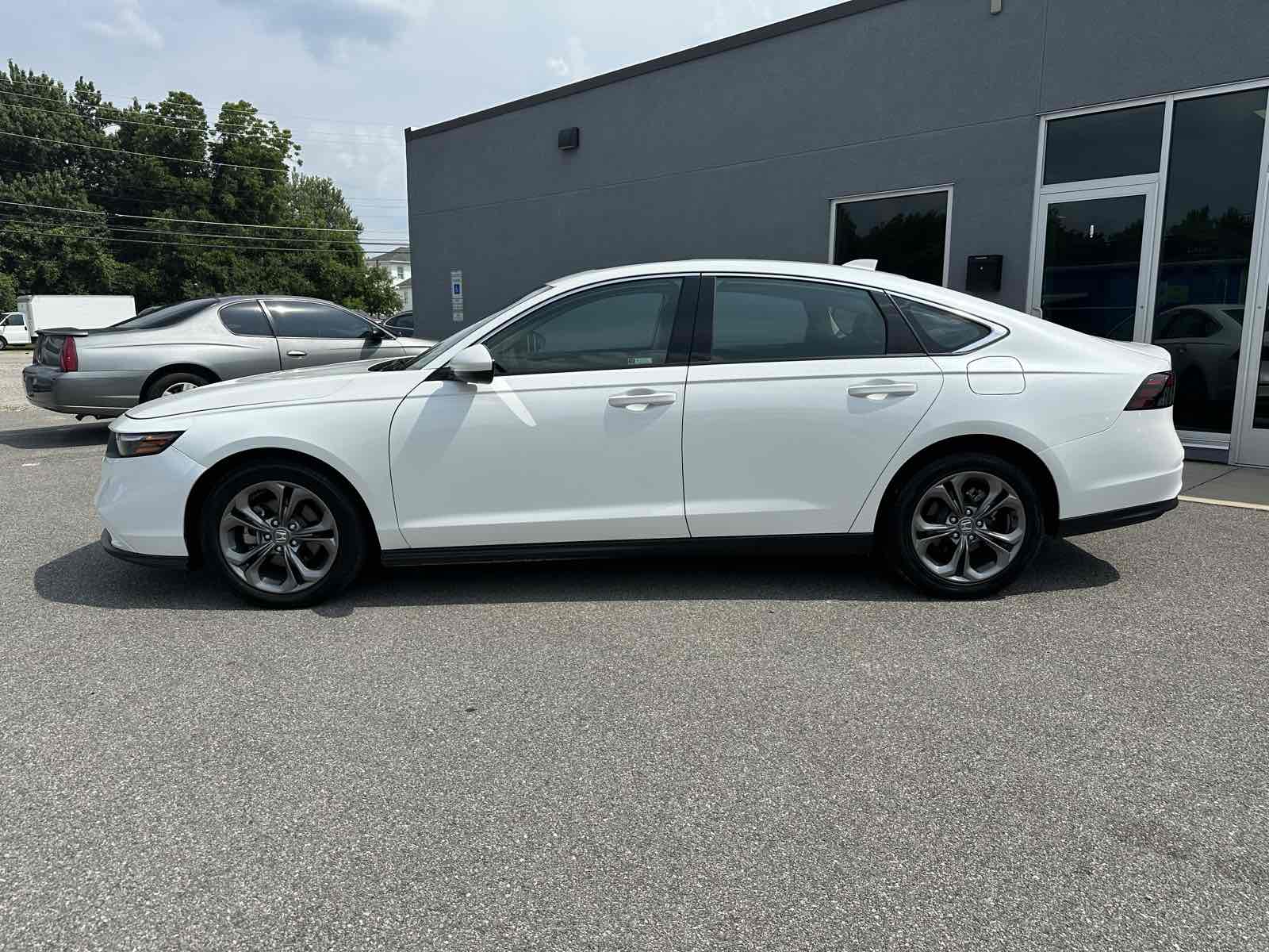2024 Honda Accord EX photo 2