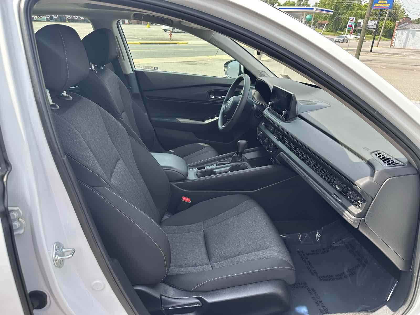 2024 Honda Accord EX photo 21
