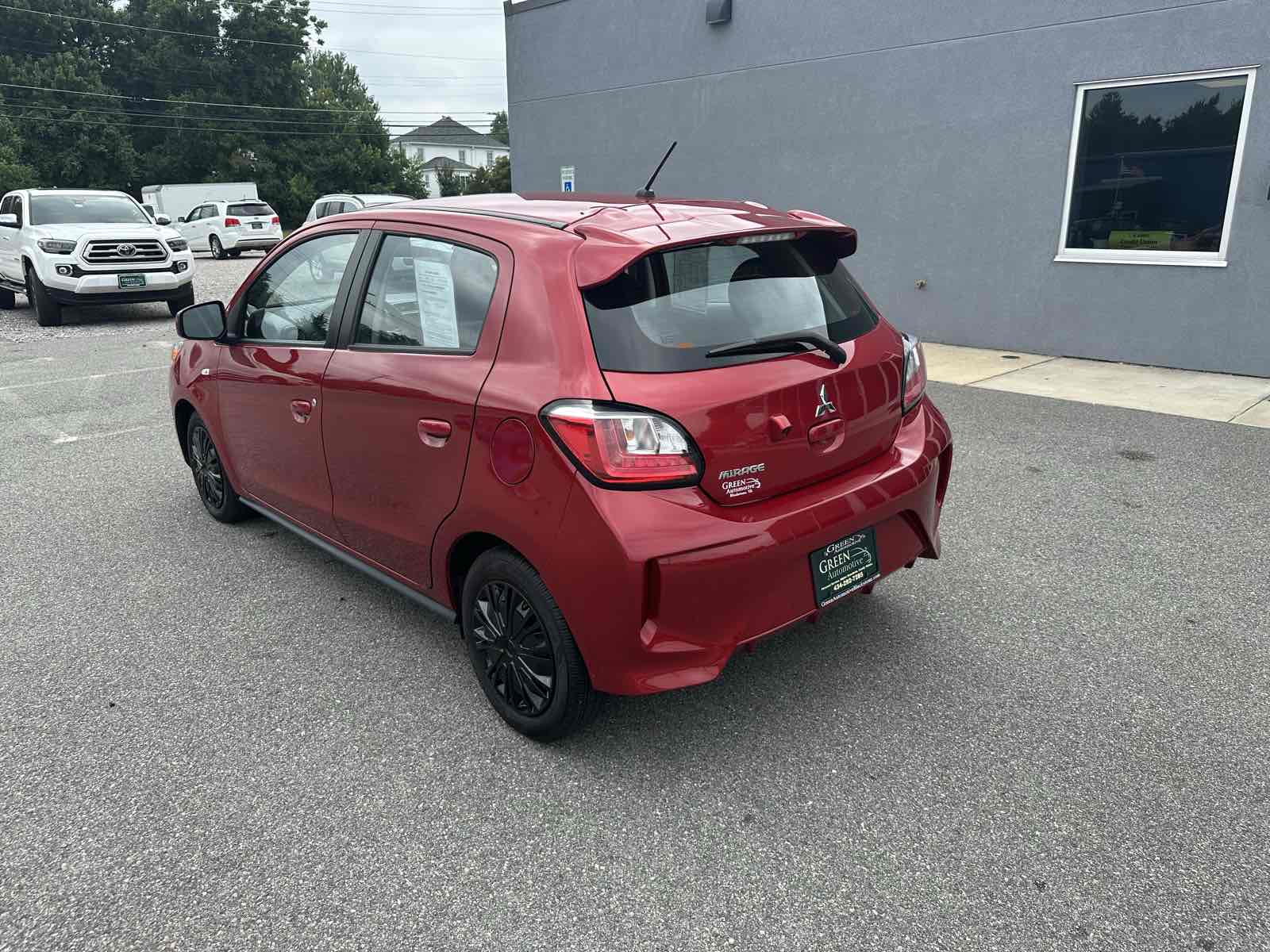 2022 Mitsubishi Mirage ES photo 3
