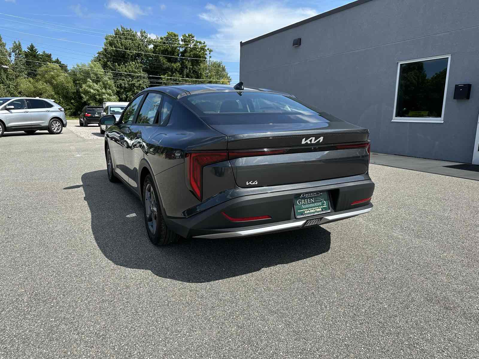2025 Kia K4 LXS photo 2