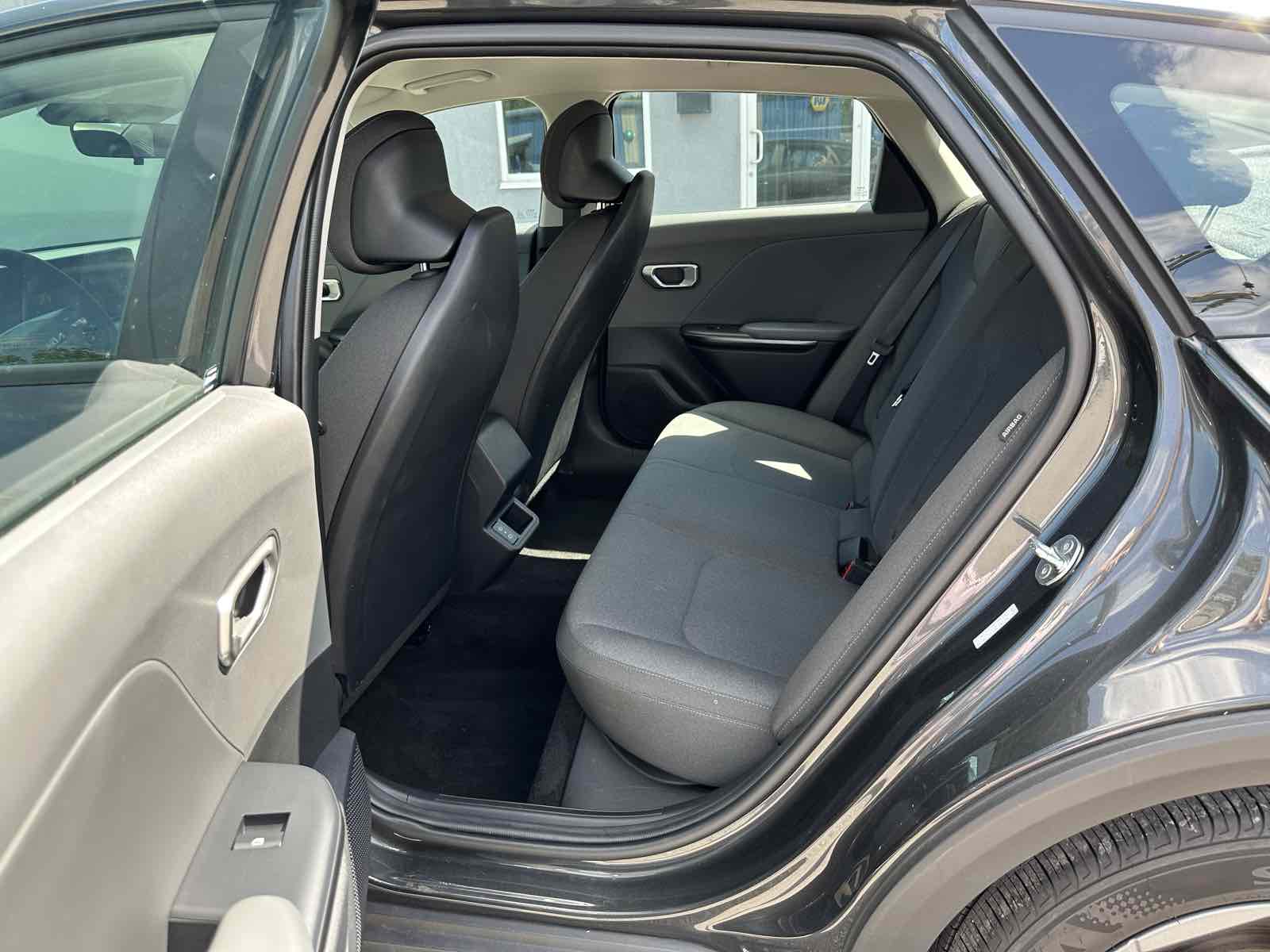 2025 Kia K4 LXS photo 8