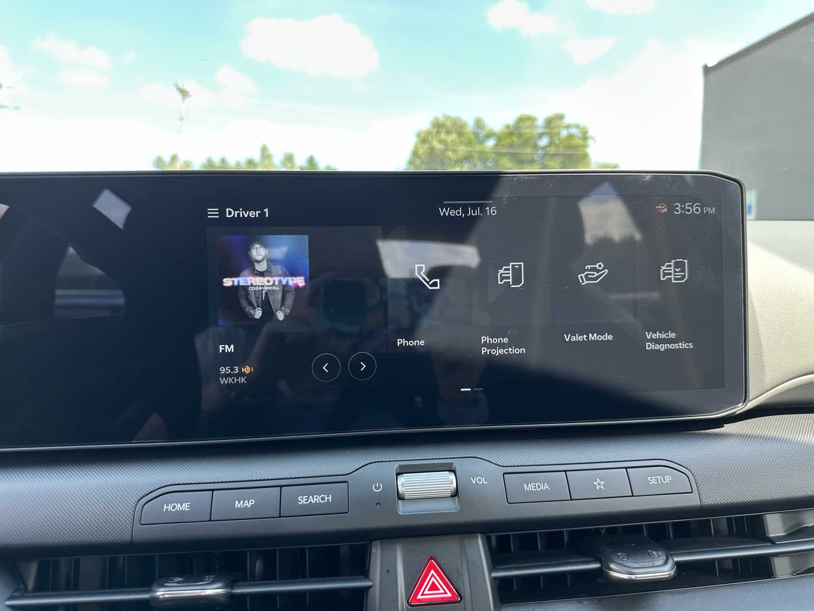 2025 Kia K4 LXS photo 18