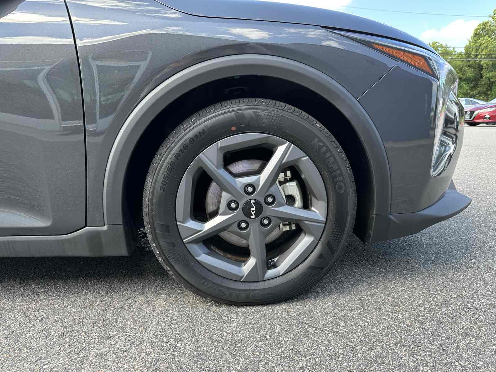 2025 Kia K4 LXS photo 24