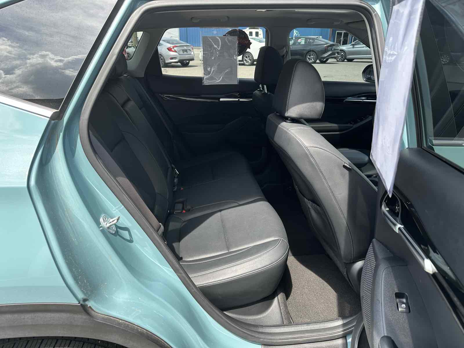 2024 Kia Seltos SX photo 12