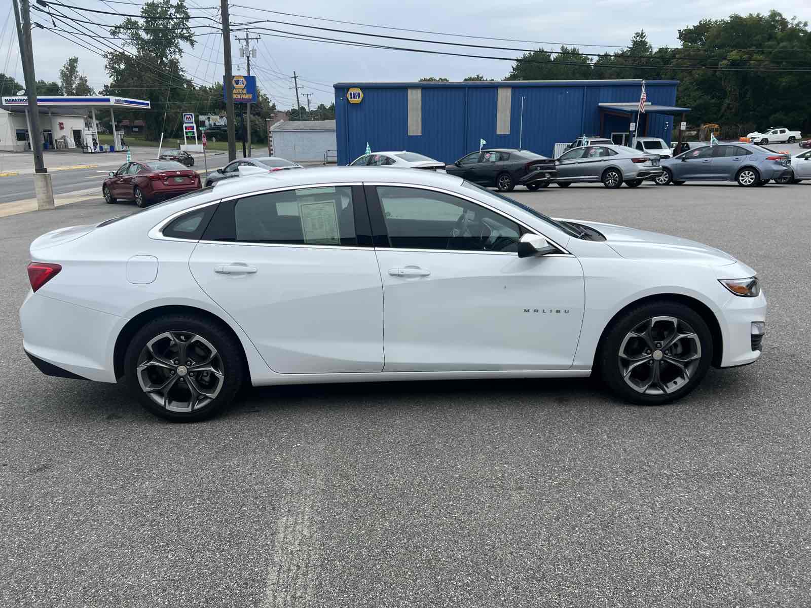 2023 Chevrolet Malibu 1LT photo 6
