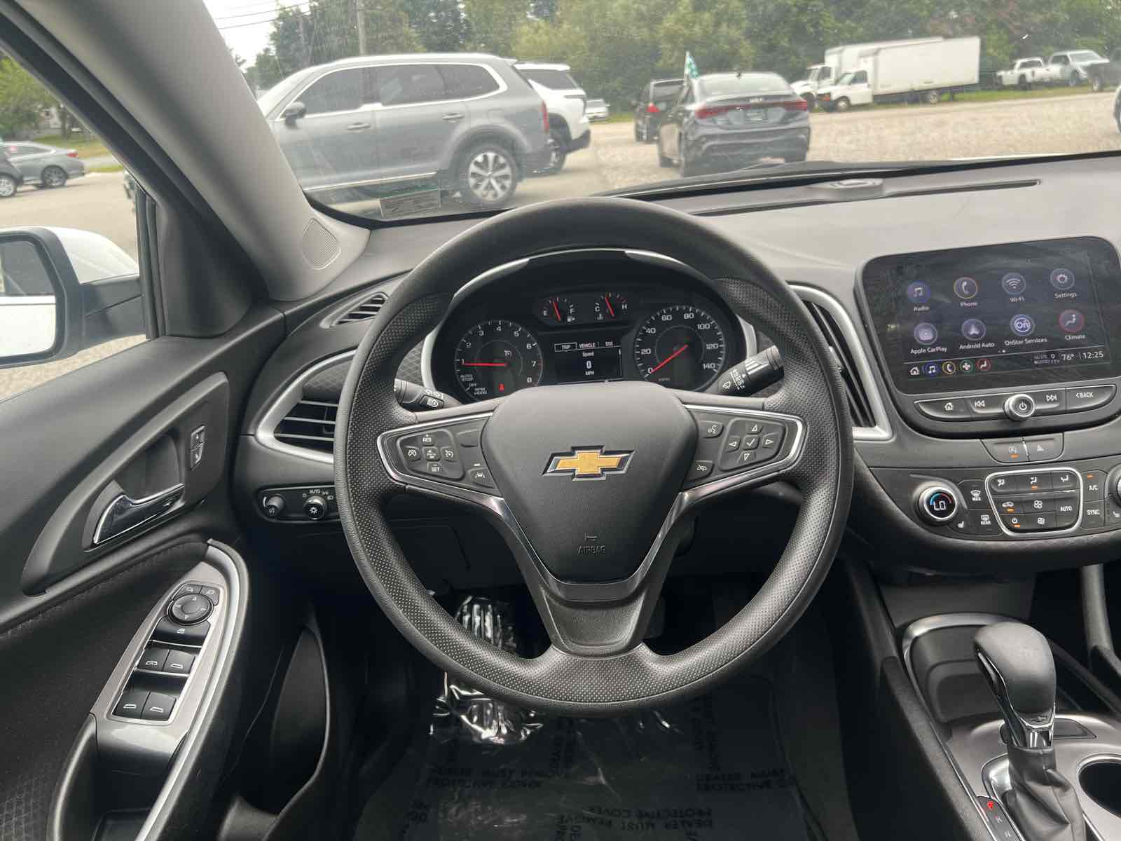 2023 Chevrolet Malibu 1LT photo 24