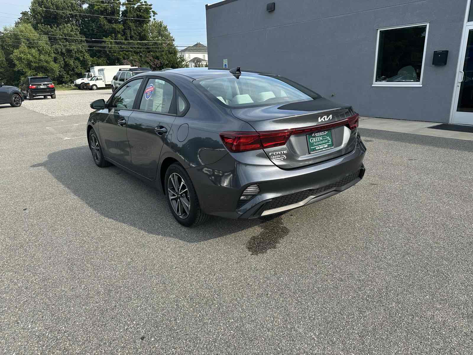 2022 Kia Forte LXS photo 3