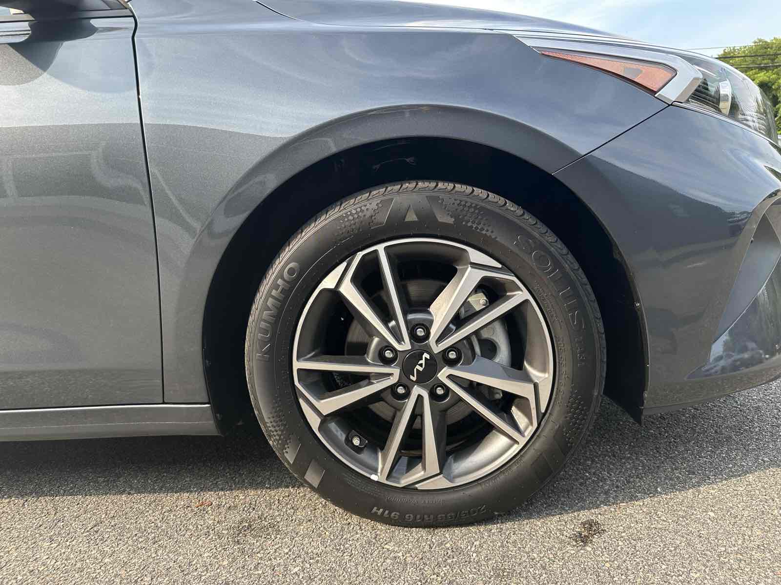2022 Kia Forte LXS photo 26