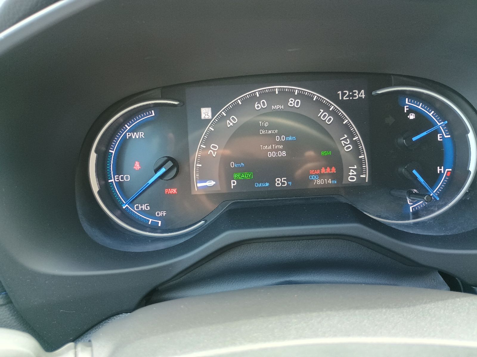 2022 Toyota RAV4 Hybrid XSE photo 10