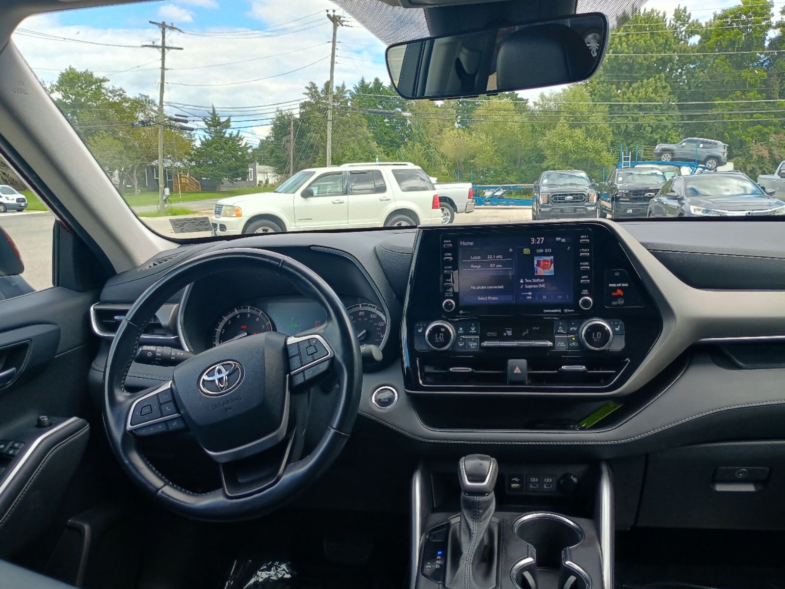 2022 Toyota Highlander XLE photo 9