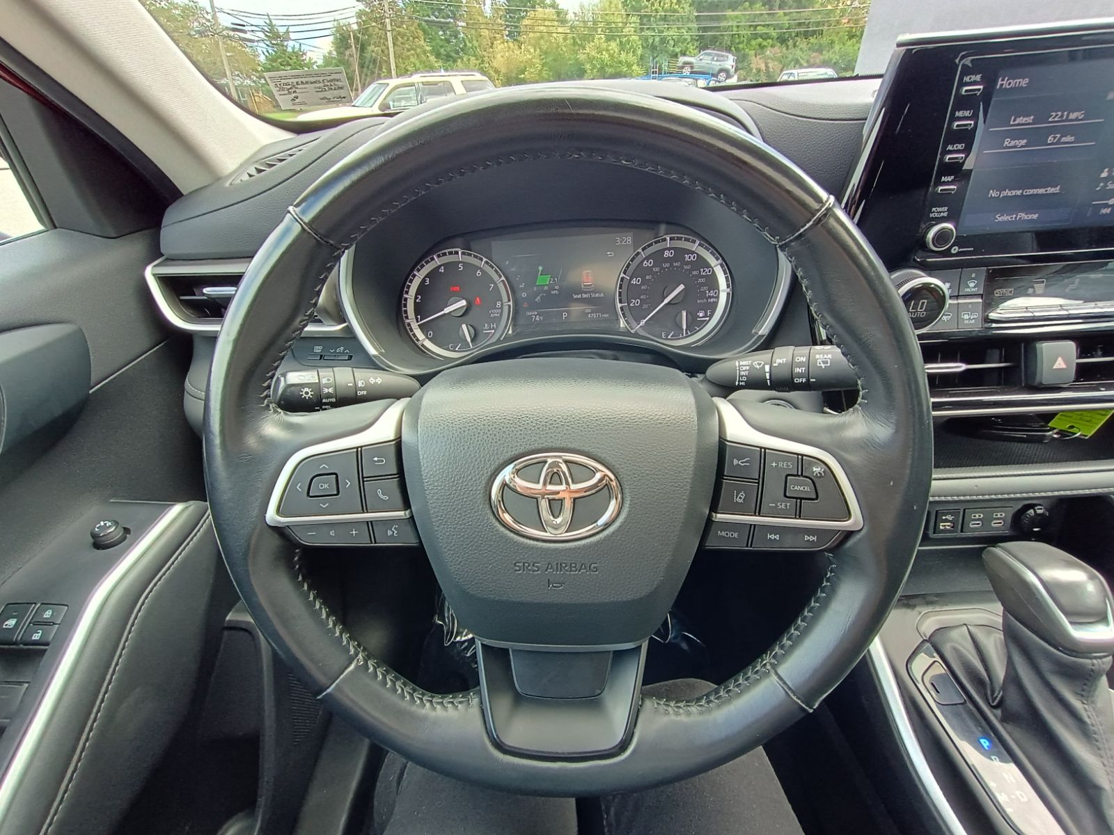 2022 Toyota Highlander XLE photo 10