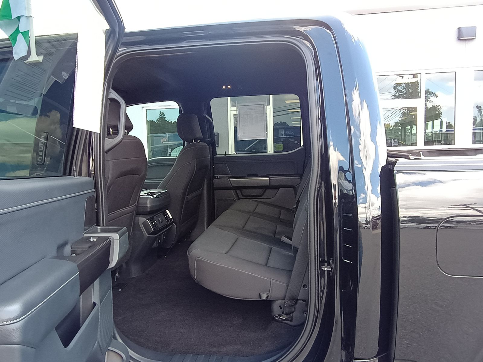 2021 Ford F-150 XLT photo 6
