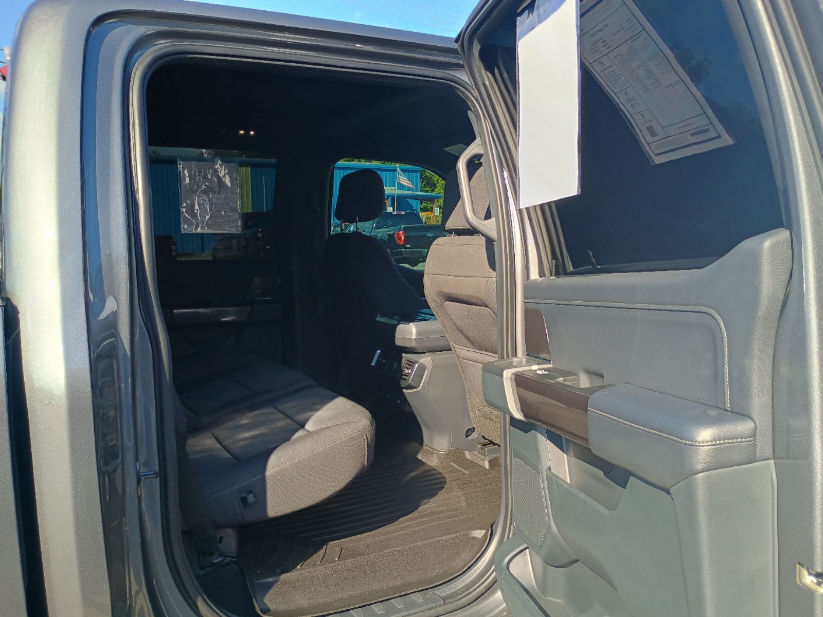 2021 Ford F-150 XLT photo 9
