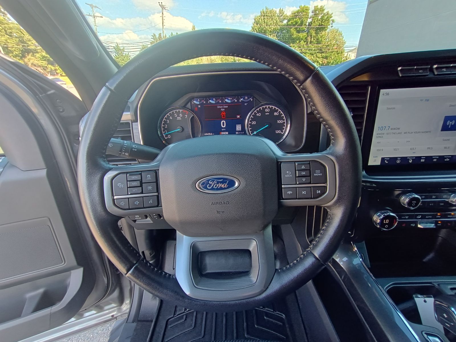 2021 Ford F-150 XLT photo 11