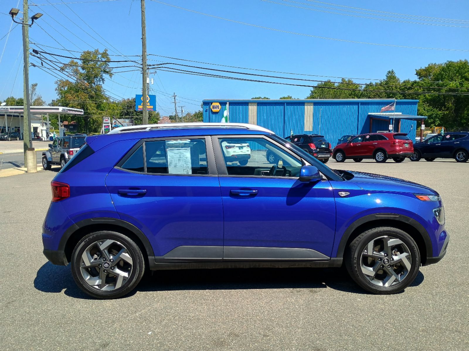 2024 Hyundai Venue SEL - Photo 4