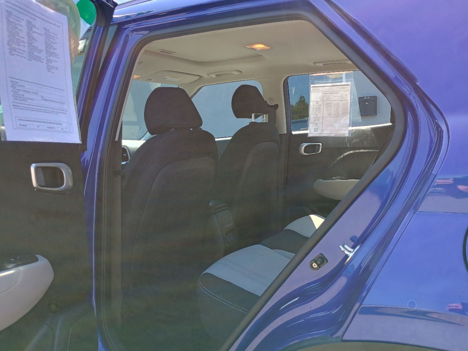 2024 Hyundai Venue SEL - Photo 8