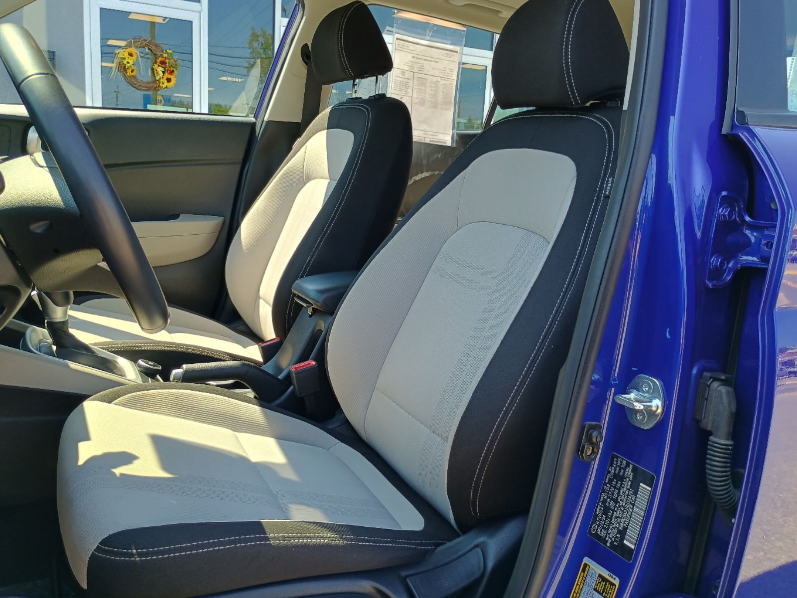 2024 Hyundai Venue SEL - Photo 17