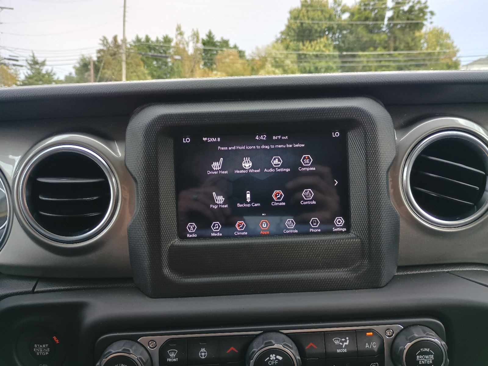 2019 Jeep Wrangler Unlimited Sahara photo 23