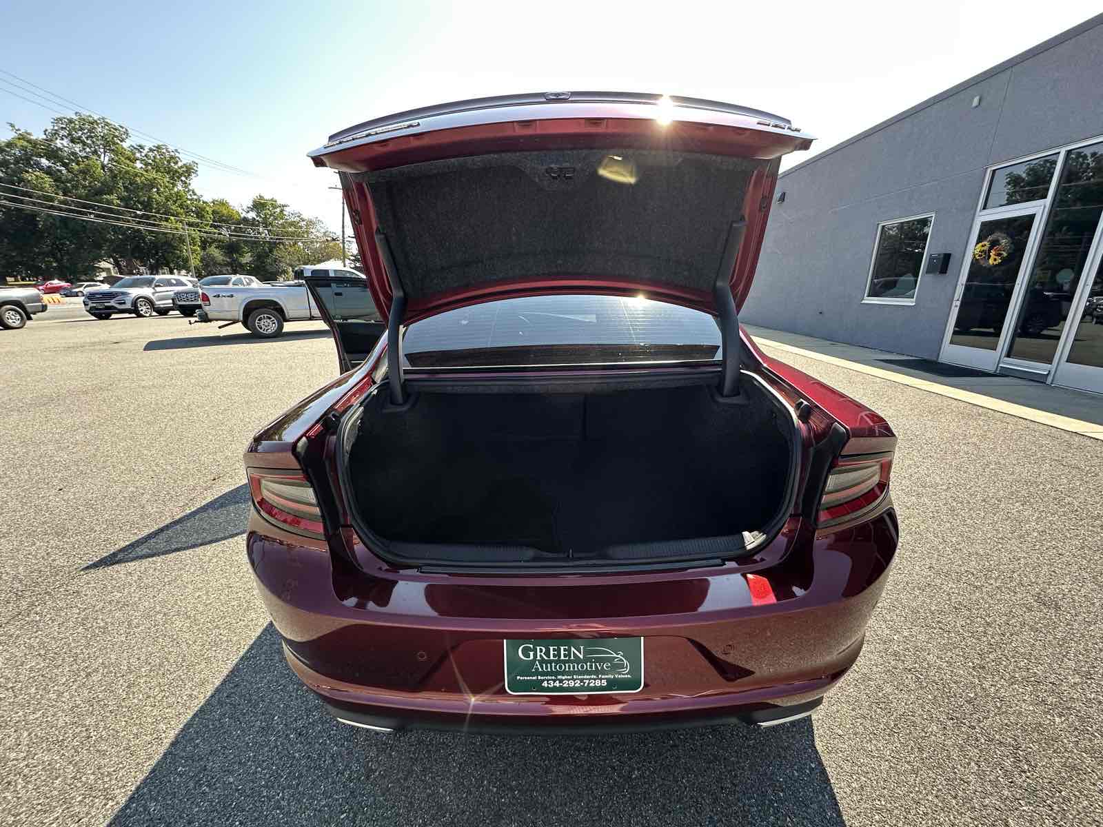 2018 Dodge Charger SXT Plus photo 20