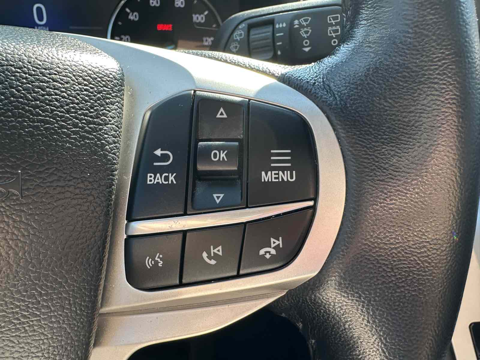 2023 Ford Explorer XLT photo 11