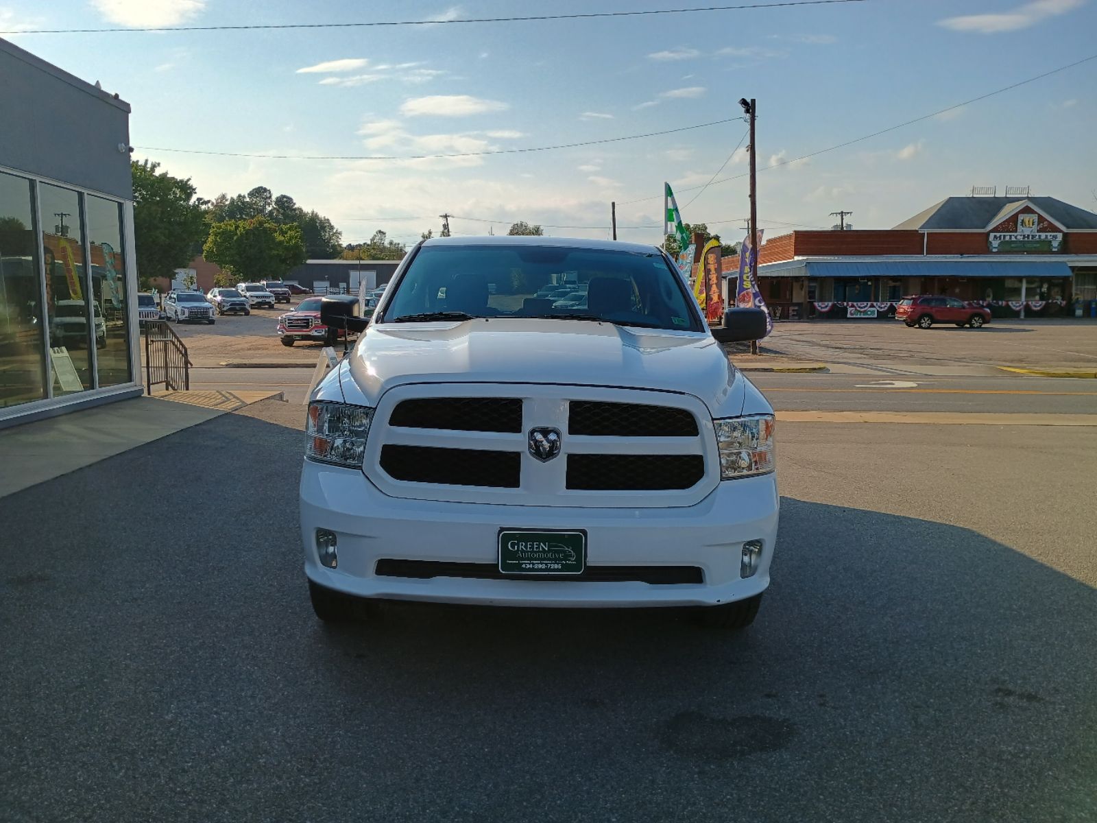2018 Ram 1500 Express photo 4