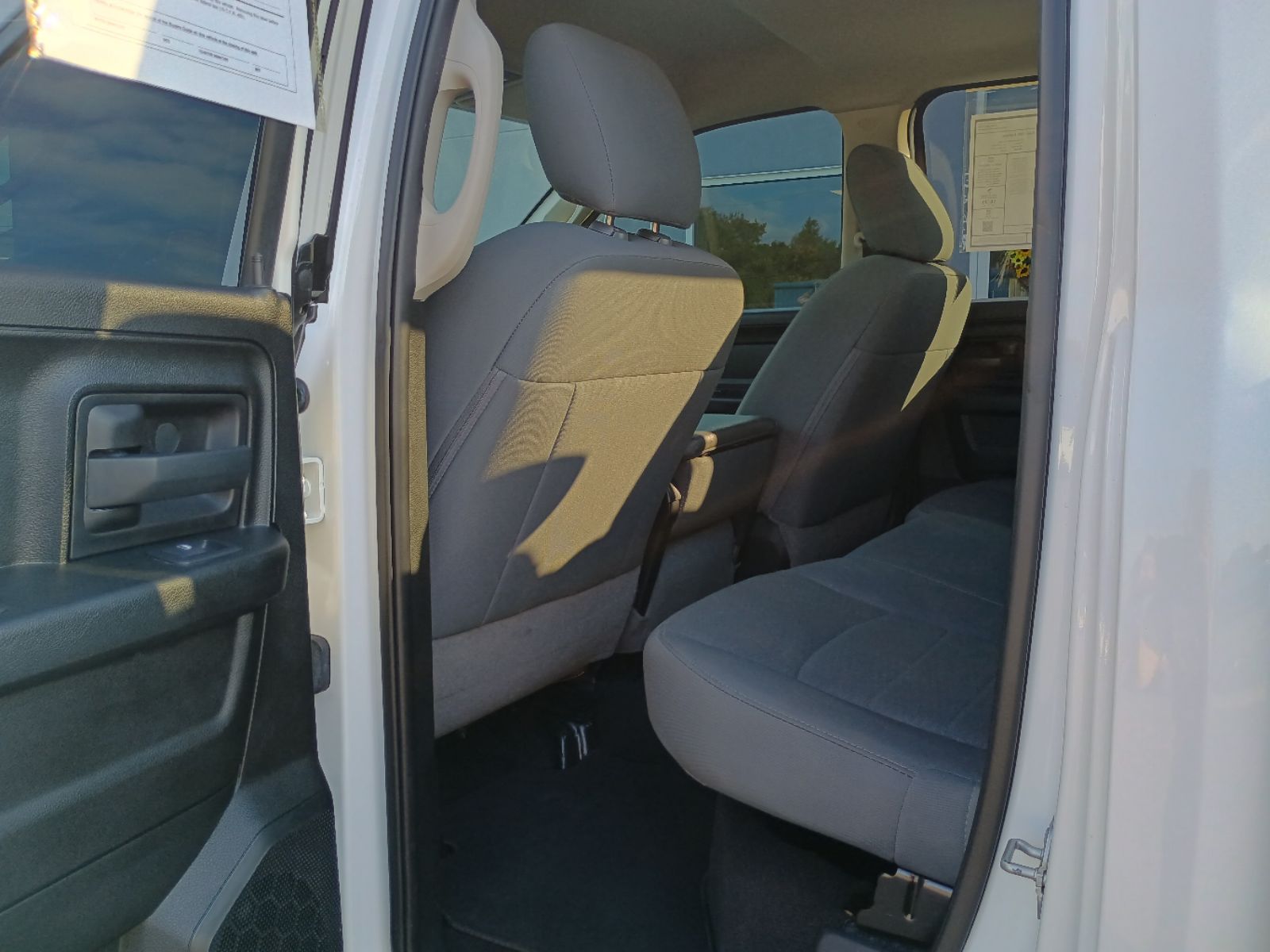 2018 RAM Ram 1500 Pickup Express - Photo 8