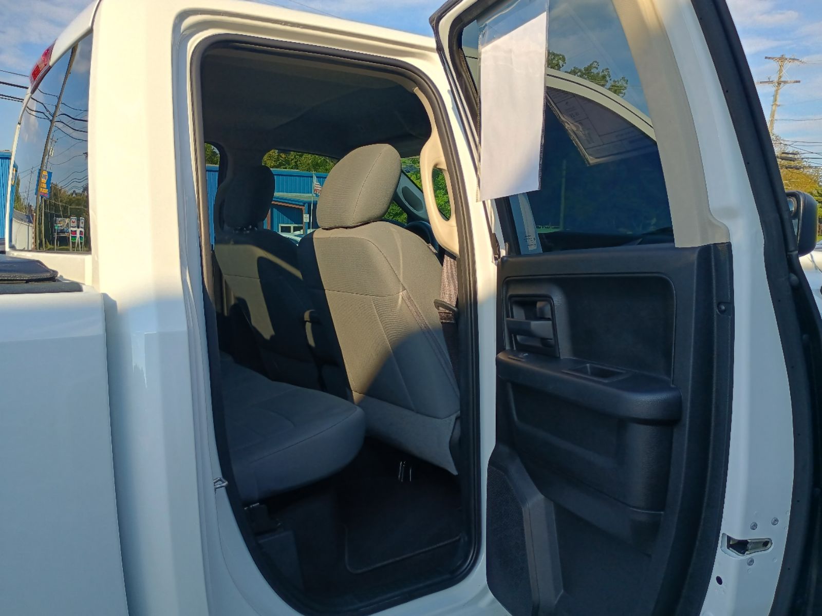 2018 RAM Ram 1500 Pickup Express - Photo 10