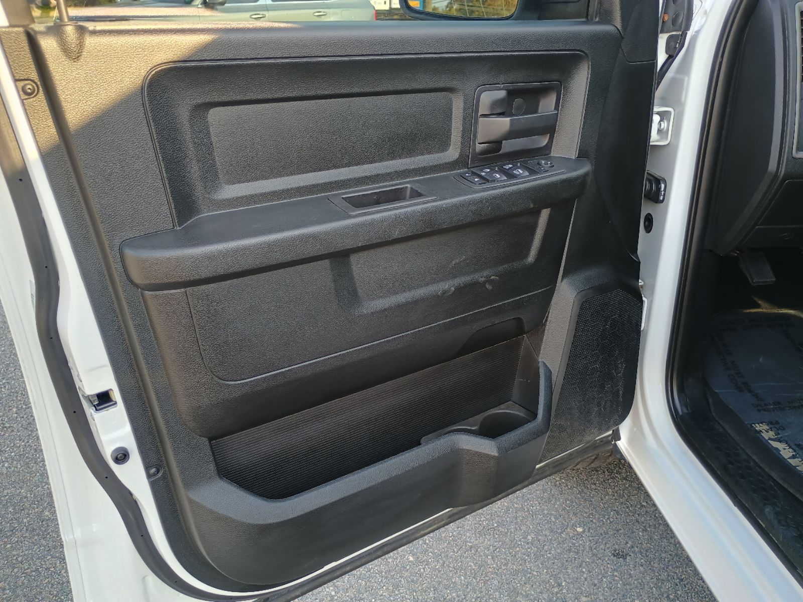 2018 RAM Ram 1500 Pickup Express - Photo 25