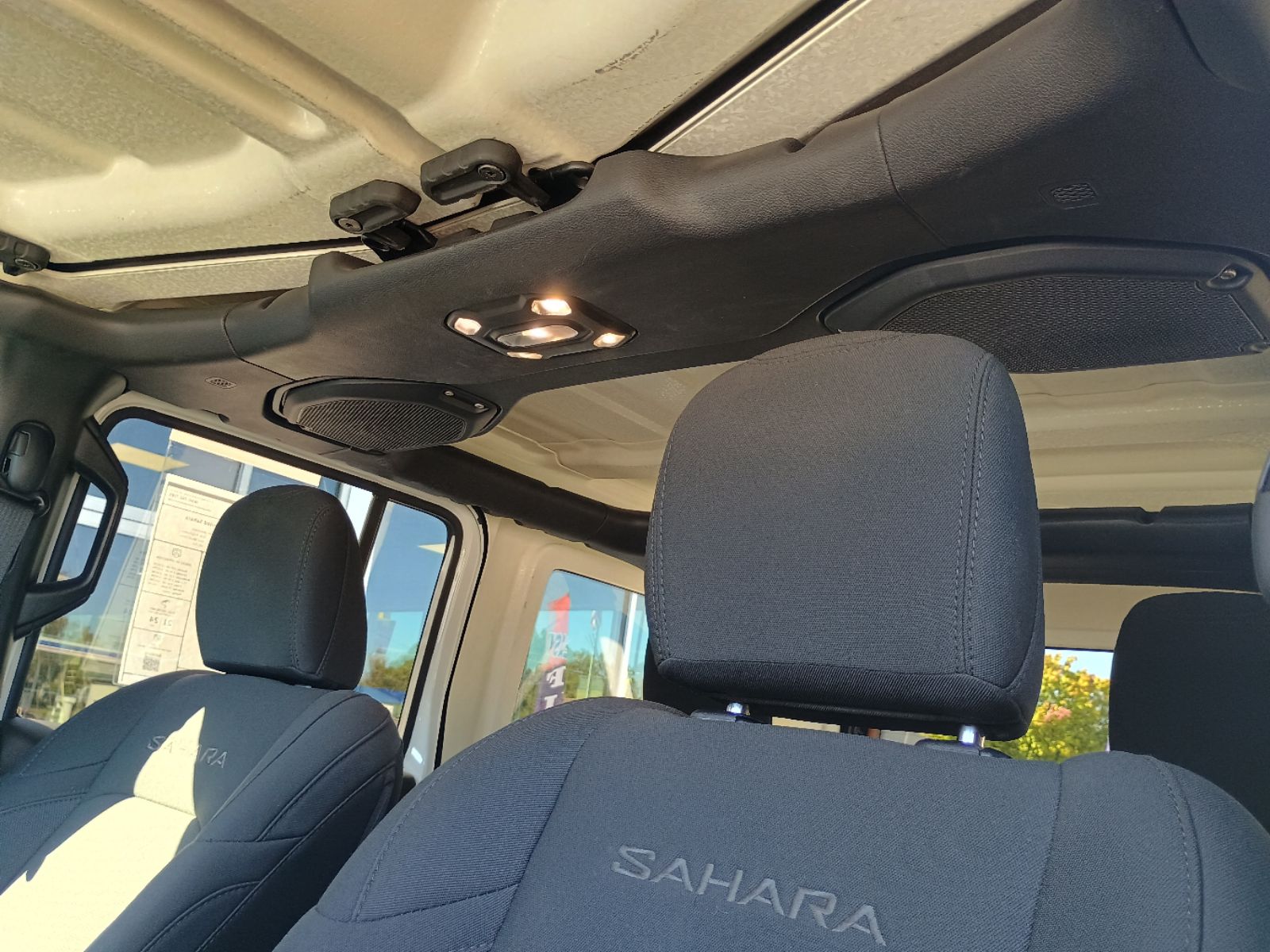 2021 Jeep Wrangler Unlimited Sahara - Photo 22