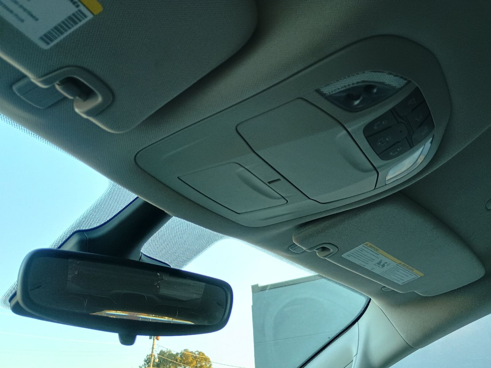 2024 Chrysler Pacifica Touring L - Photo 22