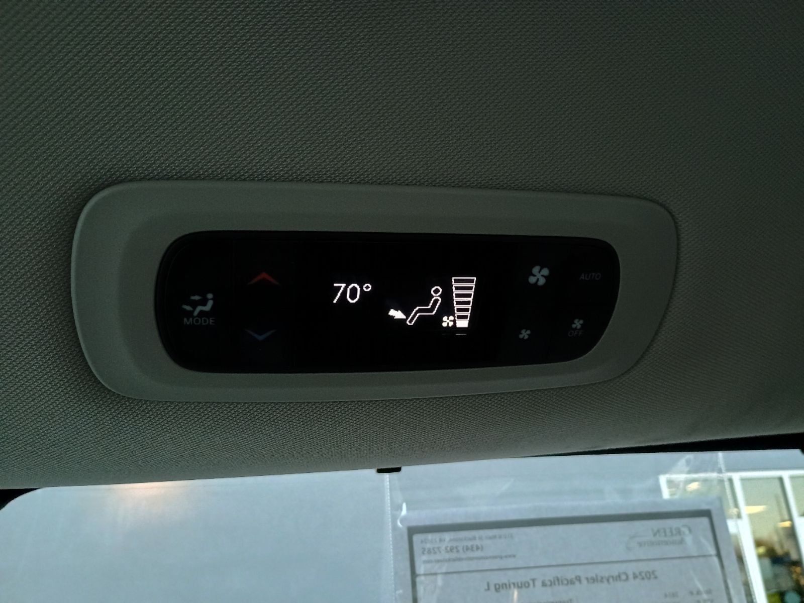2024 Chrysler Pacifica Touring L - Photo 26