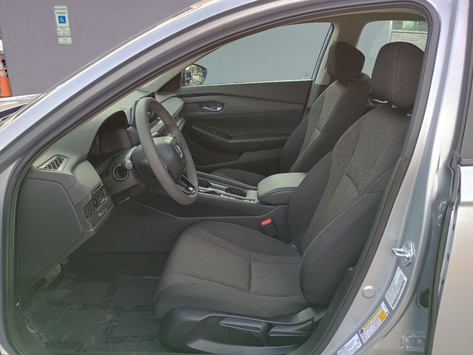 2024 Honda Accord LX - Photo 9
