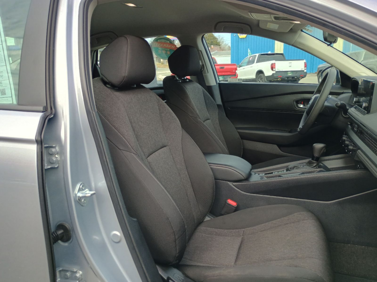 2024 Honda Accord LX - Photo 12