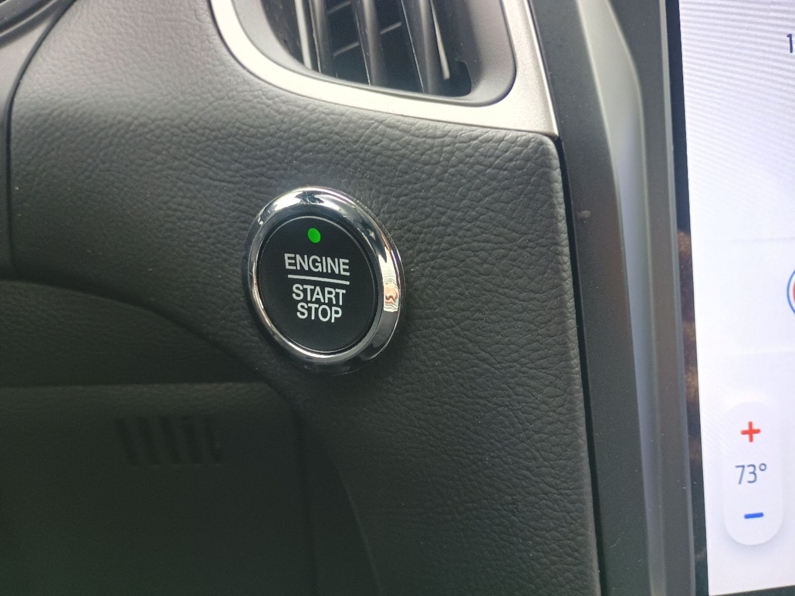 2024 Ford Edge SEL - Photo 13