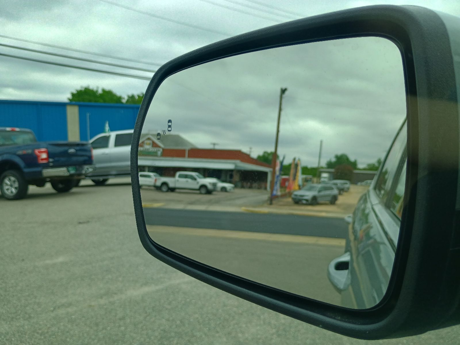 2024 Ford Edge SEL - Photo 20