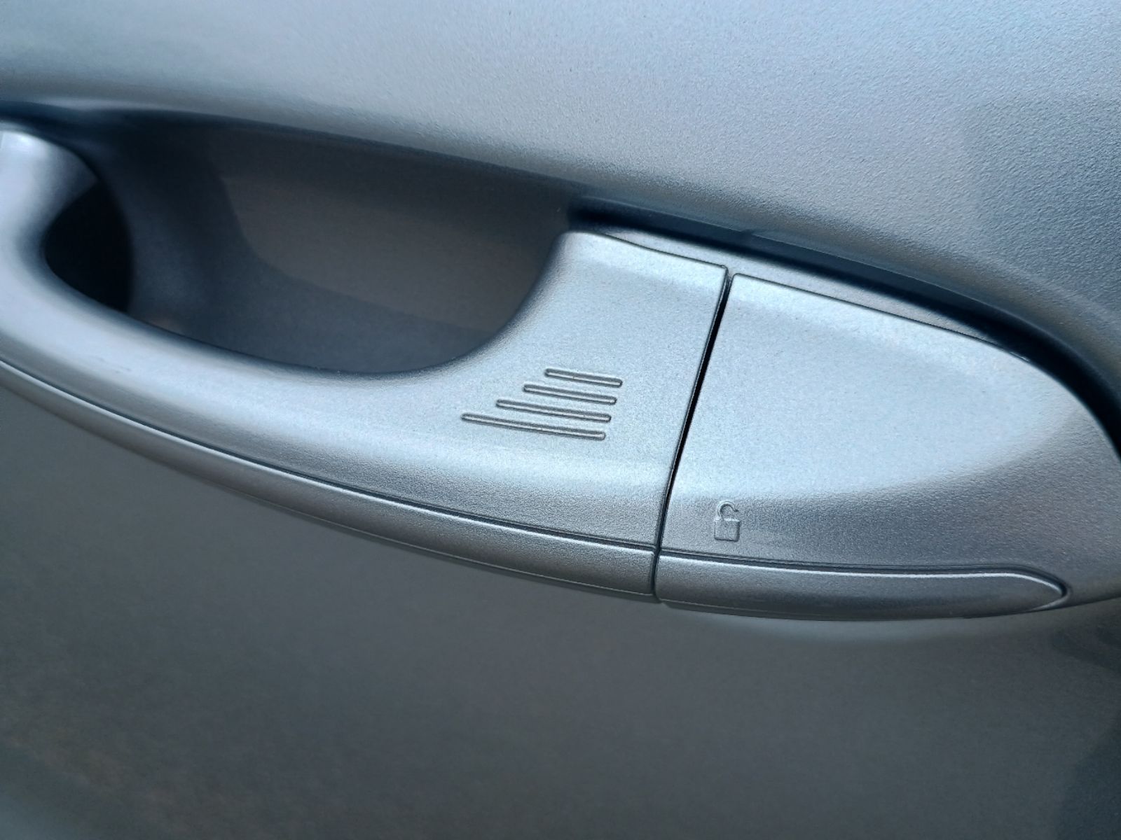 2024 Ford Edge SEL - Photo 25