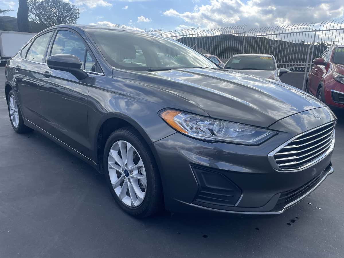 2020 Ford Fusion Hybrid SE