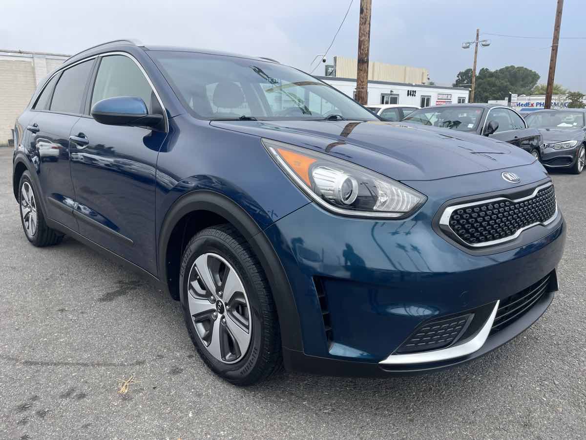 2017 Kia Niro LX