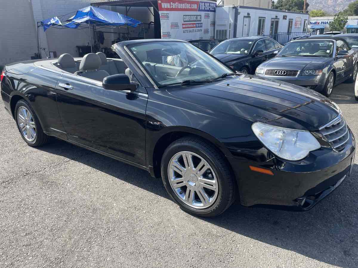 Sold 2008 Chrysler Sebring Limited in Sunland